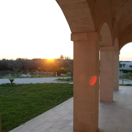 Tenuta Dorolivo Alojamento de Acomodação e Pequeno-almoço 4*