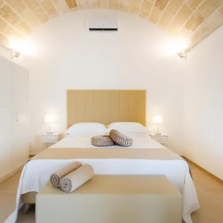 Tenuta Dorolivo 4* Отранто